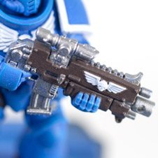 Il-Army-Painter-complete-Warpaints-Set-Review-Ultramarine-B-2-Bolter