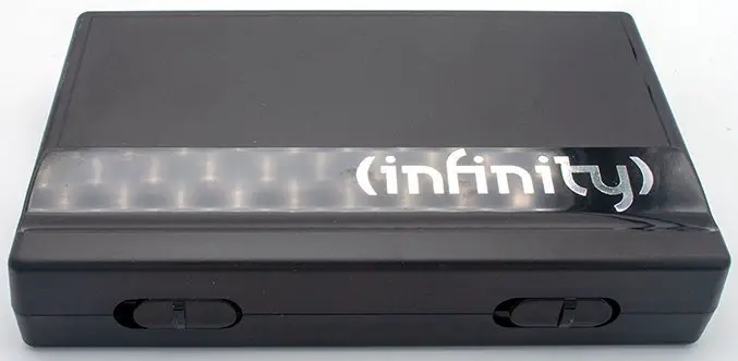 Harder & Steenbeck - Infinity CR Plus Review for Miniatures - Unboxing 3. Étui