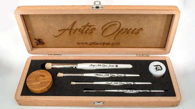 Artis Opus Series D Review for Miniature Painters, Wargamers