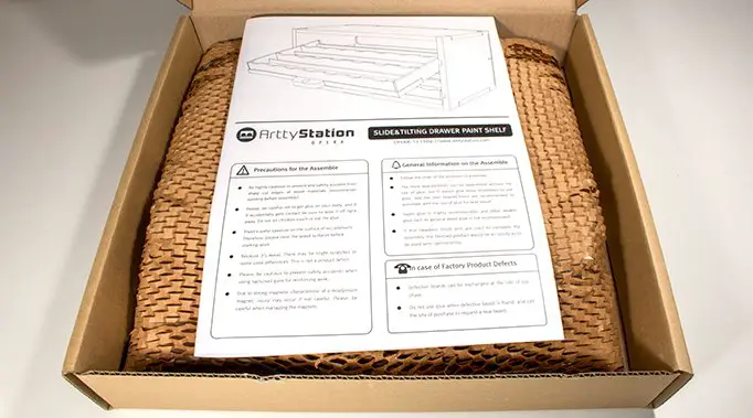 ArttyStation Opera Review for Miniature Painters - Packaging