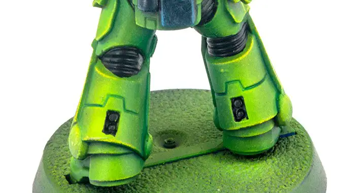 Revue de la gamme de peinture Warcolours pour les modèles de figurines et de jeux de guerre - Space Marine 6b - Nuance Turquoise