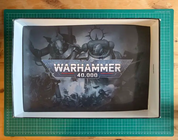 Warhammer 40.000 Starter Set: Command Edition Review Unboxing 3