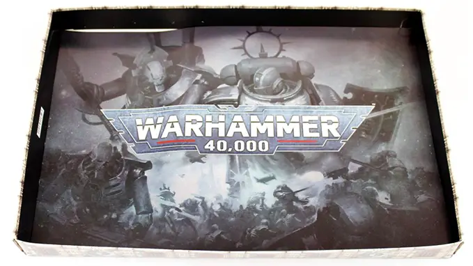 Warhammer-40000-Elite-Edition-critique-boite-demarrage-separateur