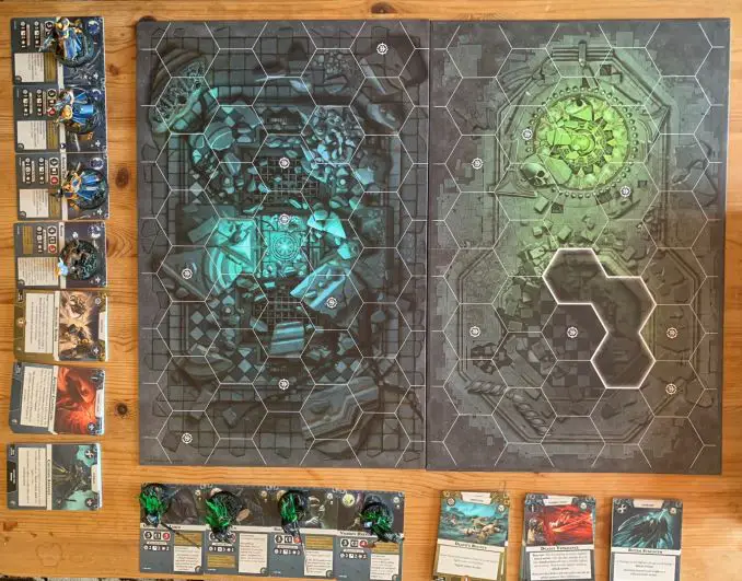 Warhammer Underworlds Starter Set Review and Unboxing, Essential Cards and  Crimson Court – Sprues & Brews