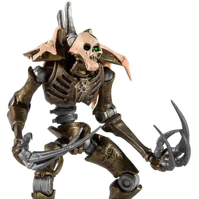 Warhammer 40.000 - McFarlane Toys - Necron Flayed One - Nahaufnahme Profil