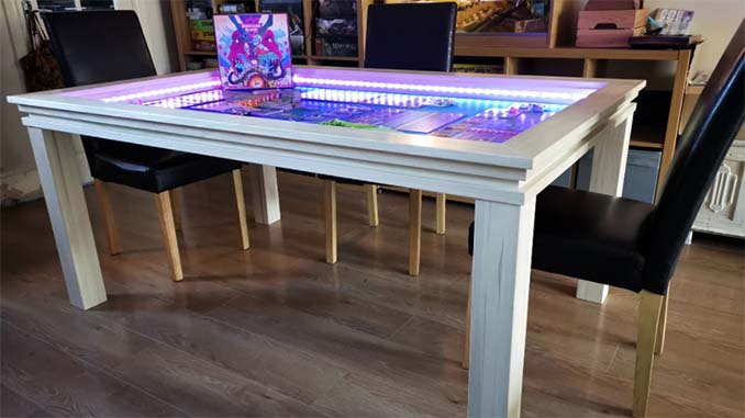 Top 10 - Best Gaming Tables for Miniatures Boardgames - Natural Twenty Gamer