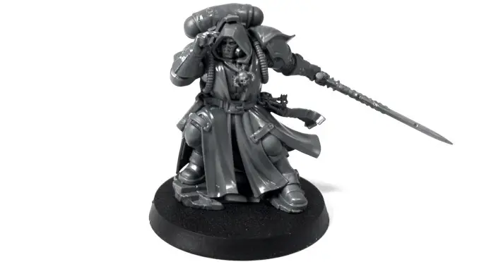 Warhammer 40,000 Imperium Delivery 4 Review Primaris Librarian in Phobos Armour