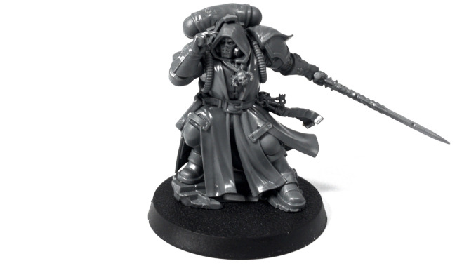 Warhammer 40,000 Imperium Delivery 4 Recensione Primaris Librarian in Phobos Armor