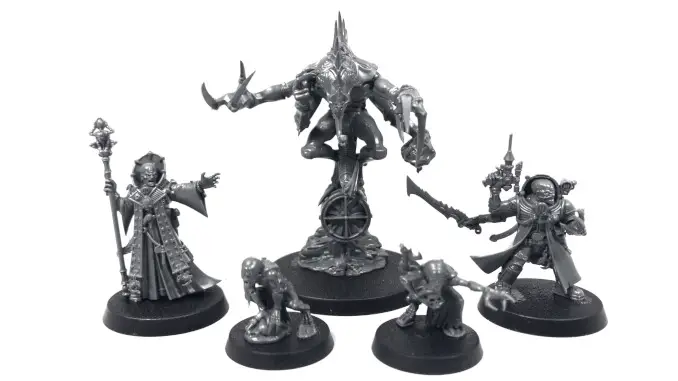 Critique de Warhammer 40,000 Shadow Throne Broodcoven