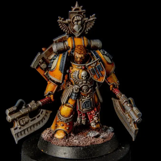 So bemalen Sie das fertige Modell von Imperial Fists