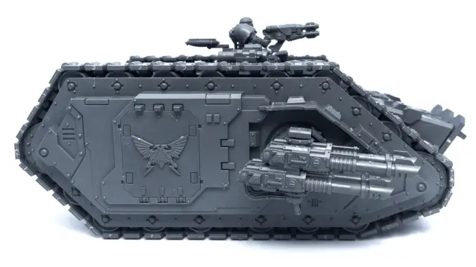 L'Hérésie d'Horus Age of Darkness Spartan Assault Tank 4