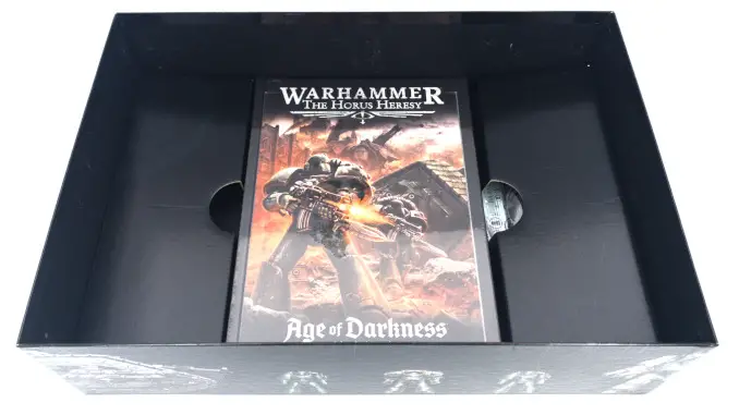 The Horus Heresy Age of Darkness Unboxing 6