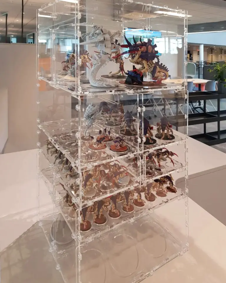 Best Display Cases for Miniatures, 3D Prints & Wargames Models FauxHammer