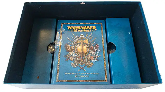 Warhammer The Old World Kingdom of Bretonnia Edition Review Unboxing 4