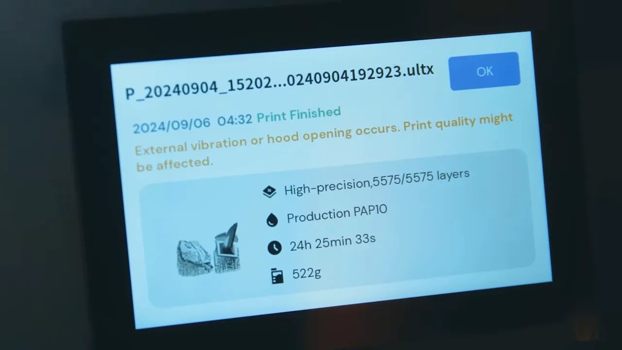 HeyGears Reflex RS print completion screen showing high-precision layers and production PAP10