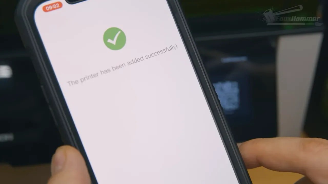 Uniformation GK3 app showing a successful update/confirmation message