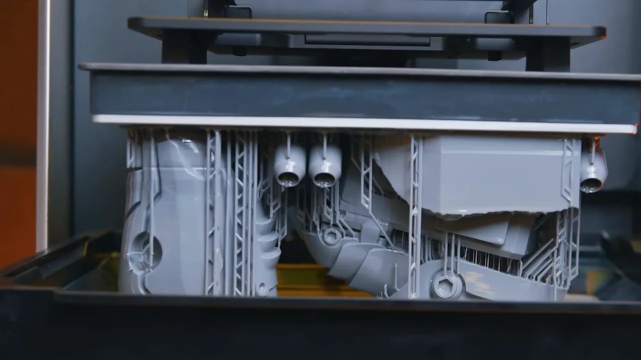 Uniformation GK3 Ultra interior layout showing vat and motion components